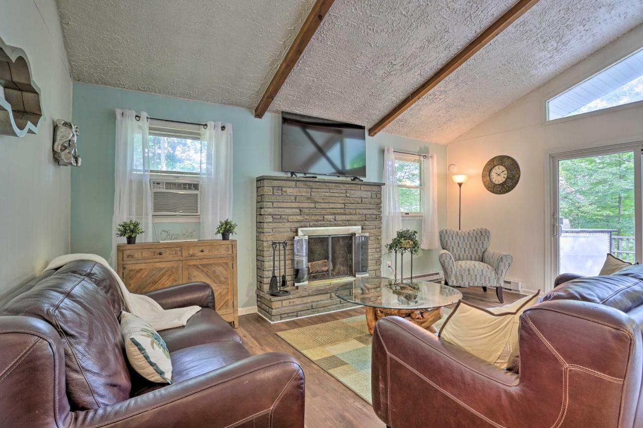 Serene Long Pond Home With Game Room And Beach Access! エクステリア 写真