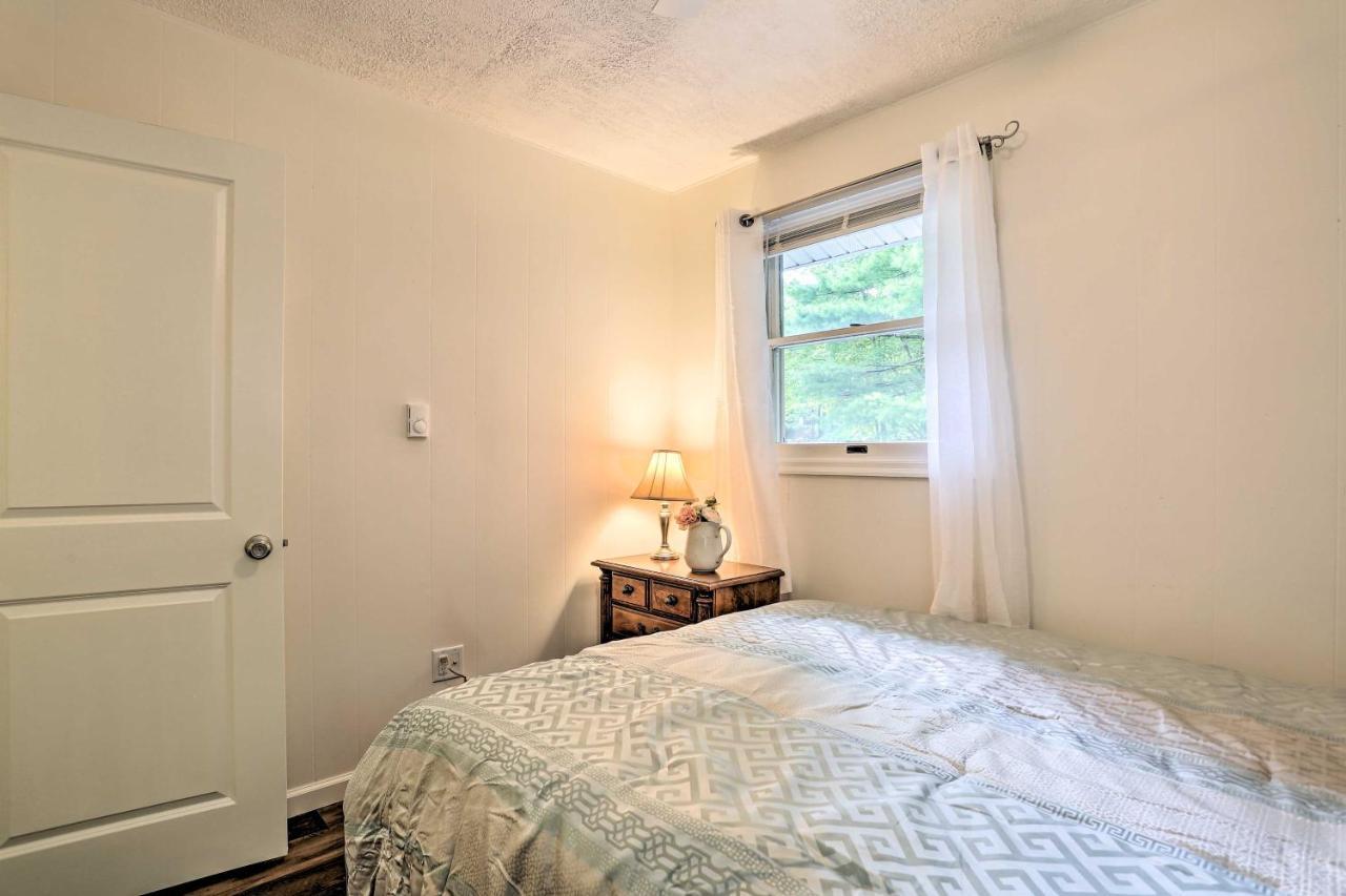 Serene Long Pond Home With Game Room And Beach Access! エクステリア 写真