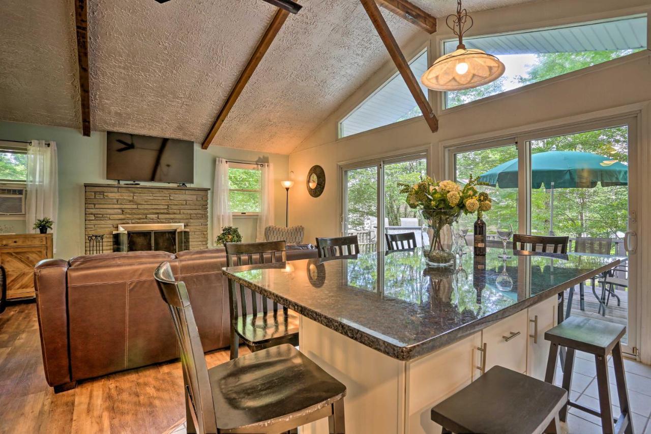 Serene Long Pond Home With Game Room And Beach Access! エクステリア 写真